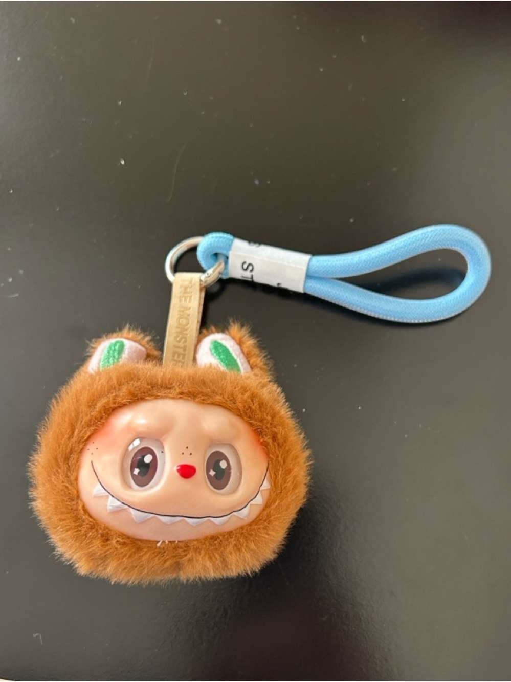 1 Labubu Little Monster Singing Light Up Bagcharm - Light Brown New